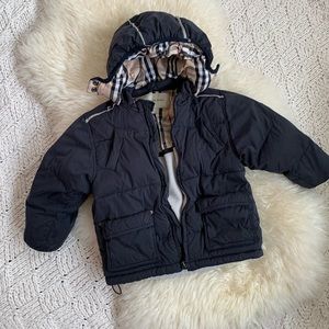 Burberry winter coat 2T  classic tan plaid